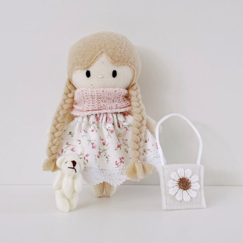 Kleine Lievelijne Cadeauset Mermaid Popje 1-2