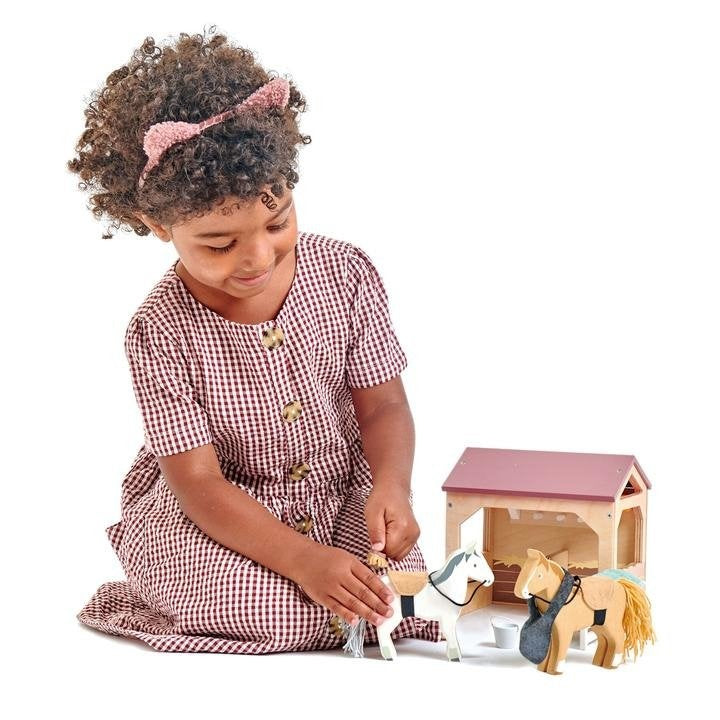 Tender Leaf Toys Stal met Ponys 1